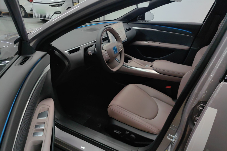 小鹏MONA M03 2025款 502 长续航 Max中控内饰7004