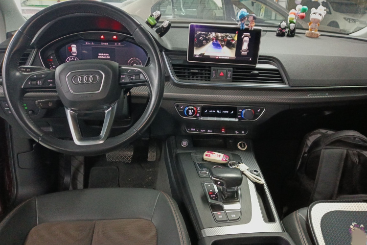 奥迪Q5L 2018款 45 TFSI 尊享时尚型 国V中控内饰7002