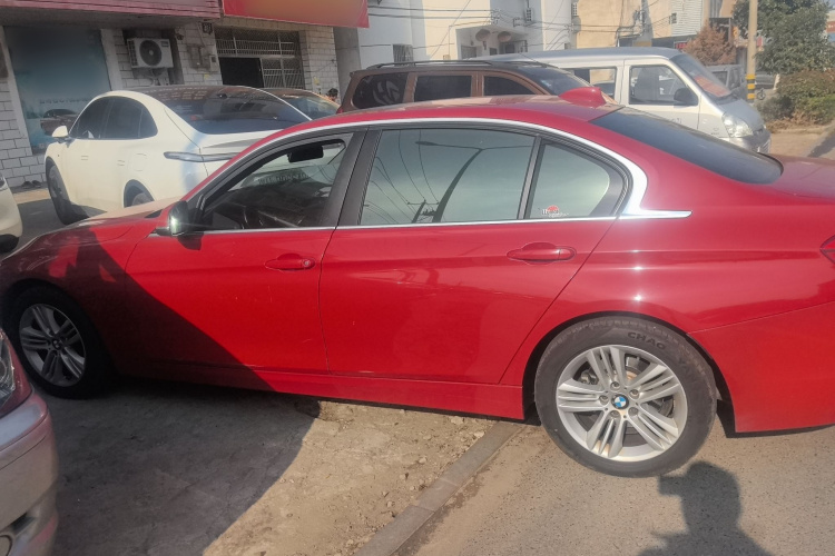 宝马3系 2017款 320Li 时尚型车身外观4