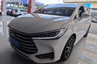 比亚迪 宋MAX 2018款 1.5T 自动智联豪华型 6座