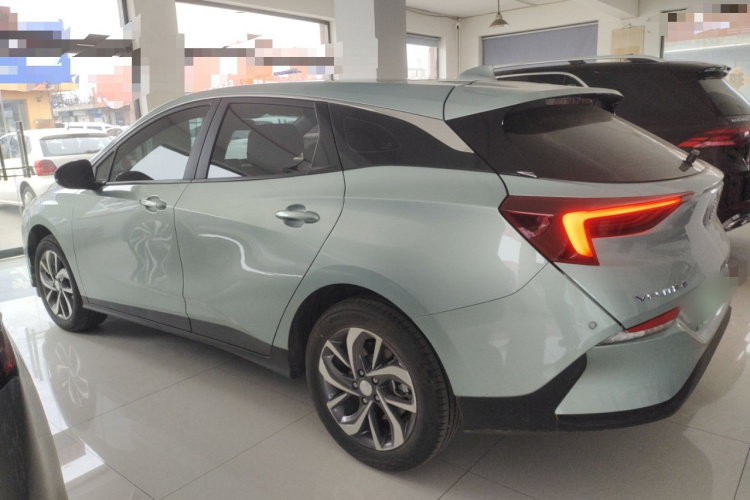 别克 微蓝6 2024款 450km 越享版 PLUS车身外观4