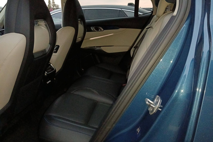 领克01 2019款 2.0T 两驱耀Pro版 国VI中控内饰21