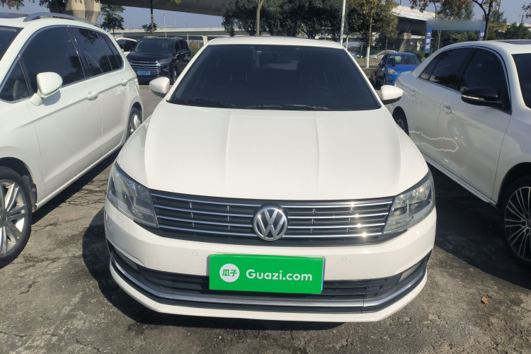 大众 朗逸 2015款 1.6L 自动舒适版车身外观2