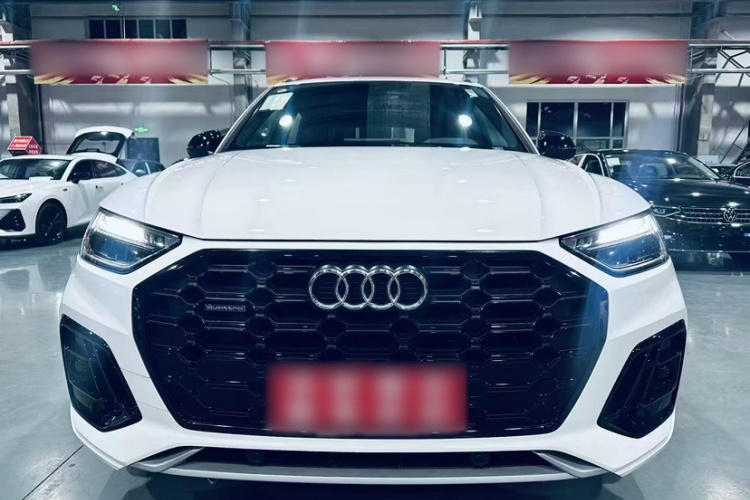 奥迪Q5L 2023款 40T 豪华动感型车身外观6005