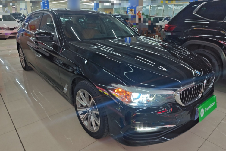 宝马5系 2018款 528Li 上市特别版车身外观6002