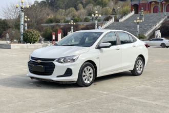 雪佛兰 科沃兹 2022款 325T 自动欣悦版