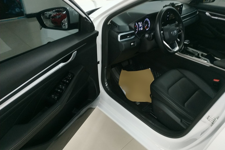 吉利汽车 帝豪 2025款 第4代 1.5L CVT星耀版中控内饰20