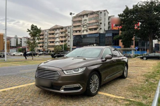 福特 金牛座 2015款 EcoBoost 245 豪华型