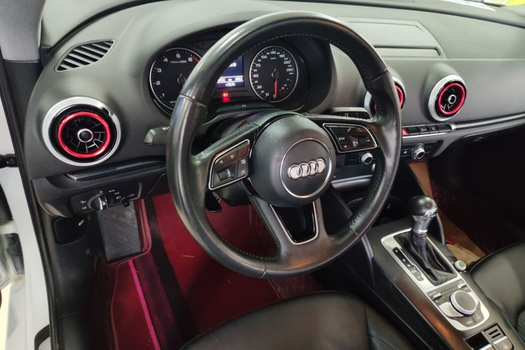 奥迪A3 2020款 Limousine 35 TFSI 时尚型 国VI中控内饰13