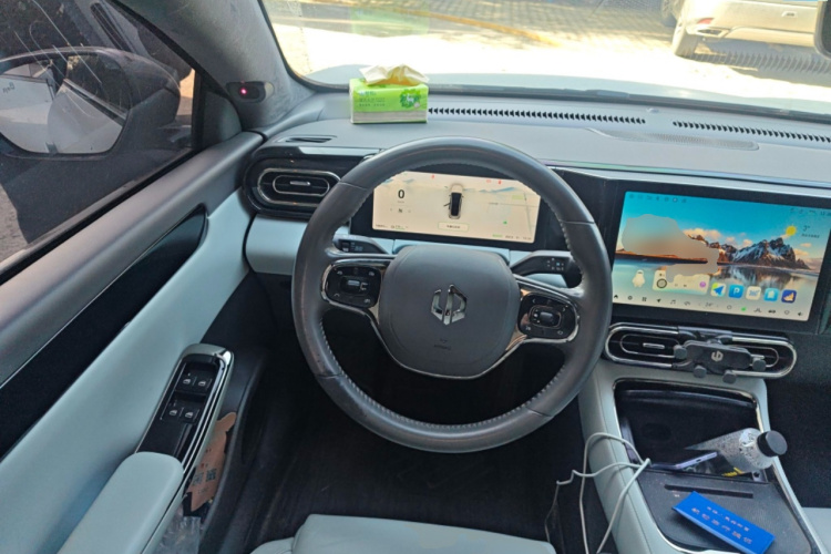 零跑汽车 零跑C01 2022款 后驱超长续航版中控内饰13