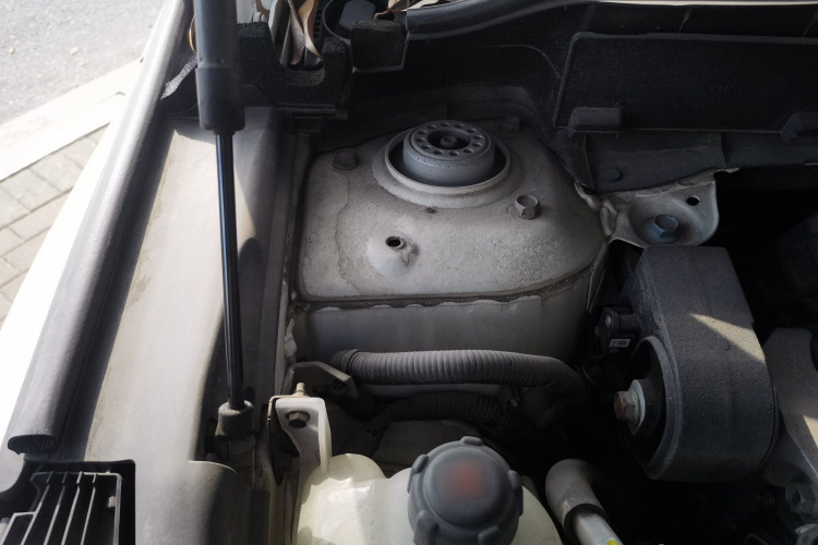 英菲尼迪QX50 2018款 2.0T 四驱菁英版局部细节9006