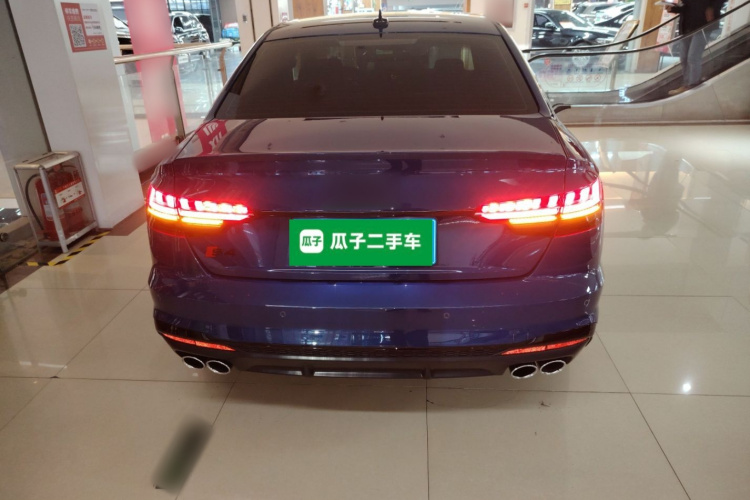 奥迪S4 2023款 S4 3.0TFSI车身外观6
