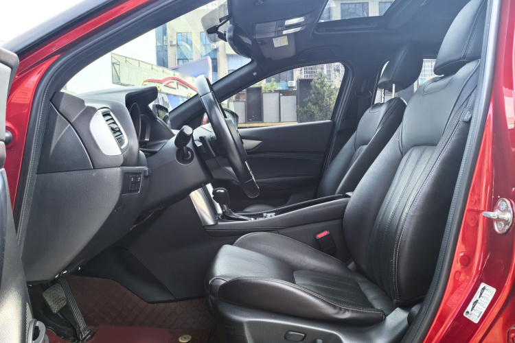 马自达CX-4 2018款 2.5L 自动四驱蓝天激情版 国V中控内饰7010