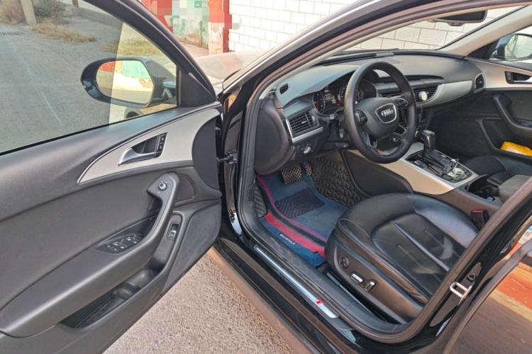 奥迪A6L 2018款 30周年年型 35 TFSI 时尚型中控内饰7003