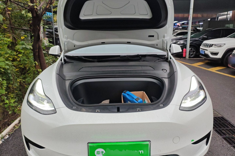 特斯拉 Model Y 2022款 改款 后轮驱动版局部细节24