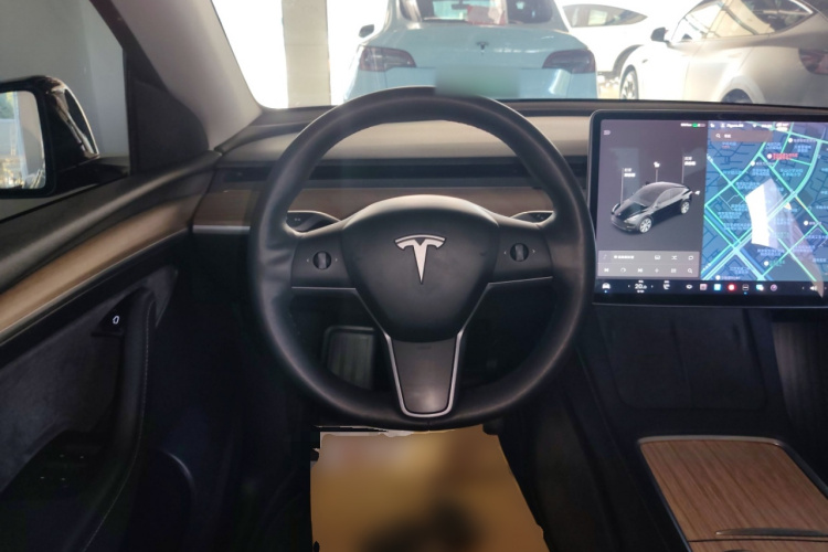 特斯拉 Model Y 2021款 长续航全轮驱动版局部细节13