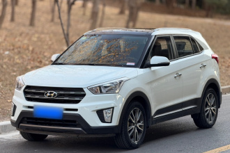 北京现代ix25 2016款 1.6T 双离合两驱智能型GLS