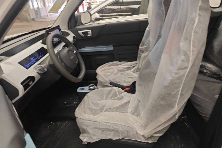 吉利银河 2024款 熊猫mini 200km 耐力熊中控内饰19