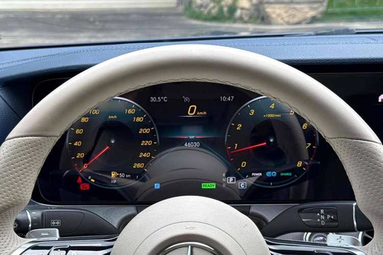 奔驰E级(进口) 2021款 E 260 轿跑车中控内饰7013