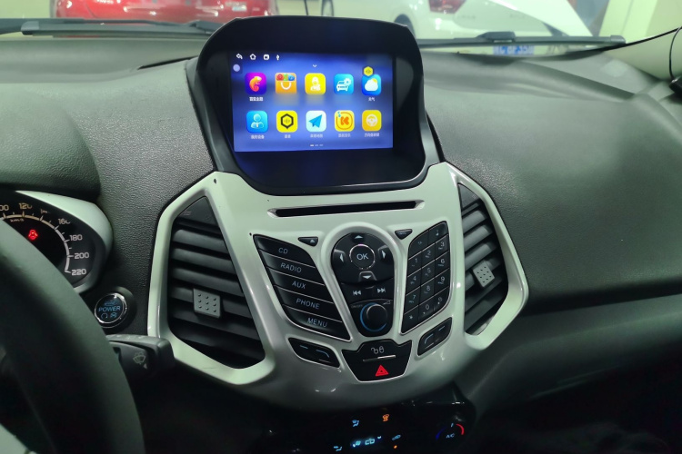 福特 翼搏 2013款 1.0L GTDi 手动尊贵型局部细节16