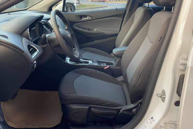 雪佛兰 科鲁兹 2017款 1.5L 自动先锋天窗版中控内饰7003