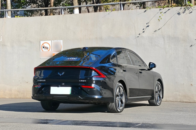 五菱汽车 五菱星光 2025款 610km 智能旗舰型车身外观6003