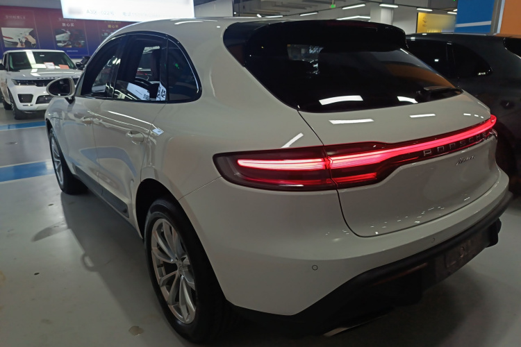 保时捷 2022款 Macan 2.0T车身外观4