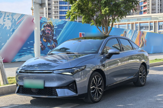 小鹏P5 2022款 460E+