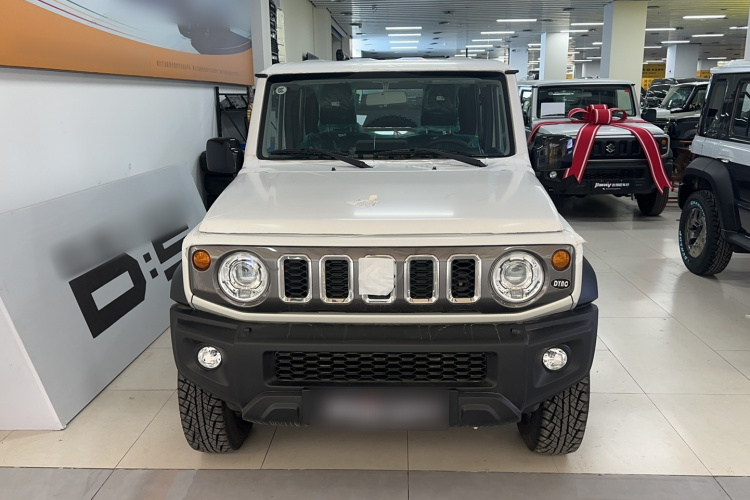 铃木 吉姆尼 五门自动挡顶配GLX车身外观6001