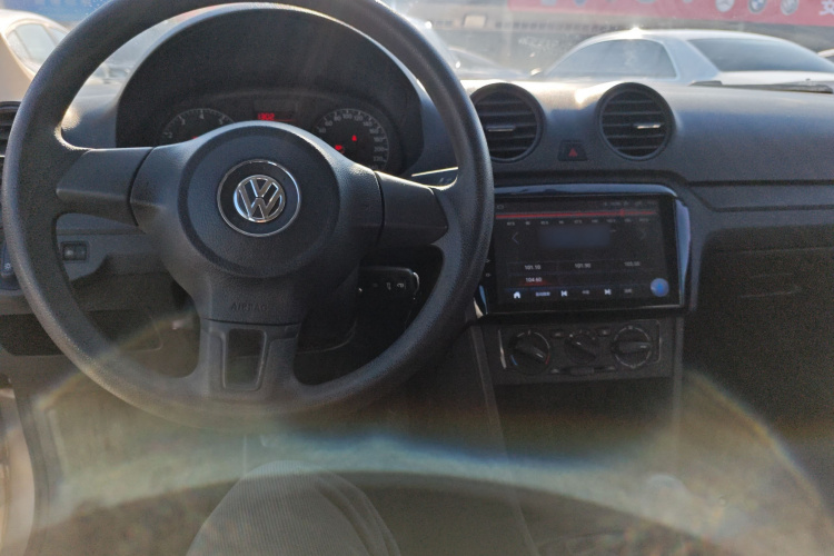 大众 捷达 2015款 质惠版 1.6L 手动时尚型中控内饰7002