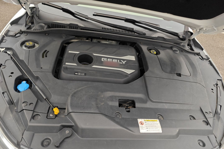 吉利汽车 帝豪GL 2019款 1.4T CVT精英智享版机舱底盘24