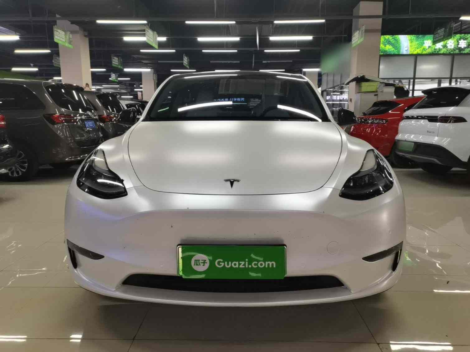 特斯拉 Model Y 2022款 Performance高性能全轮驱动版(1)