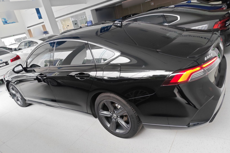本田 英仕派 2023款 260TURBO 典雅版车身外观6003