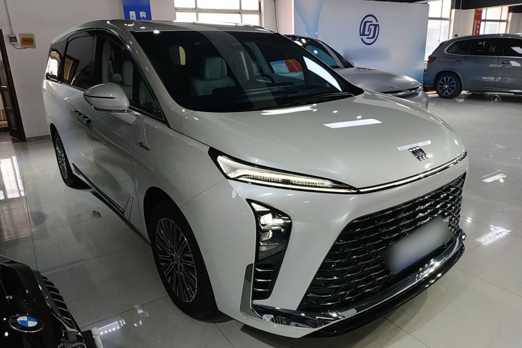 别克GL8新能源 2024款  陆尊 奢享版 7座车身外观6002