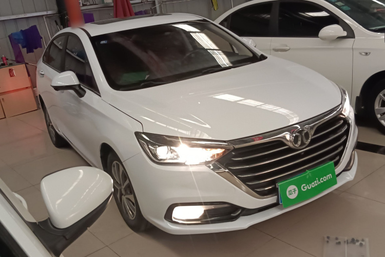 北京汽车 绅宝D50 2018款 1.5L CVT尊贵智驾版车身外观6002