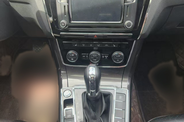 大众 帕萨特 2016款 330TSI DSG御尊版局部细节16