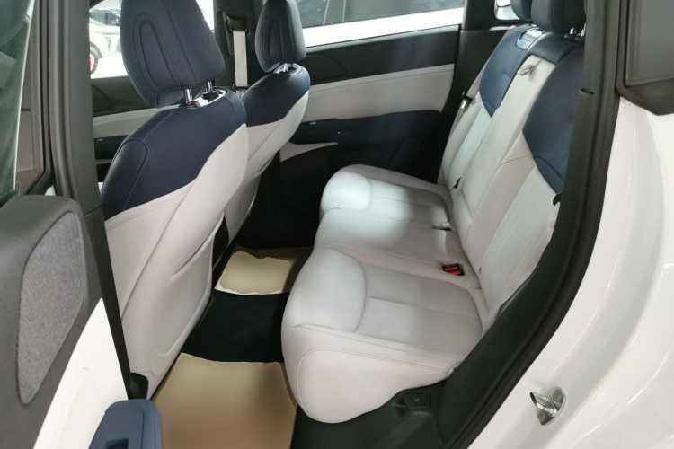 小鹏G6 2023款 580 长续航 Pro中控内饰21