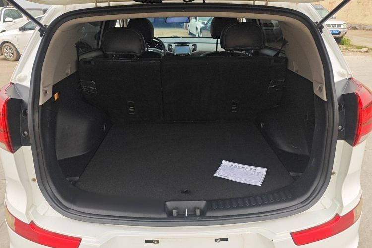 起亚 智跑 2016款 2.0L 自动两驱版GL机舱底盘23