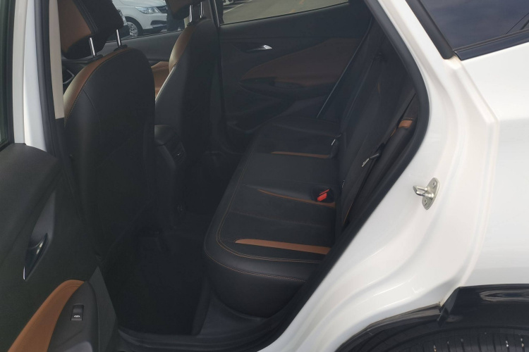 别克 昂科拉 2021款 332T CVT豪华型中控内饰7004