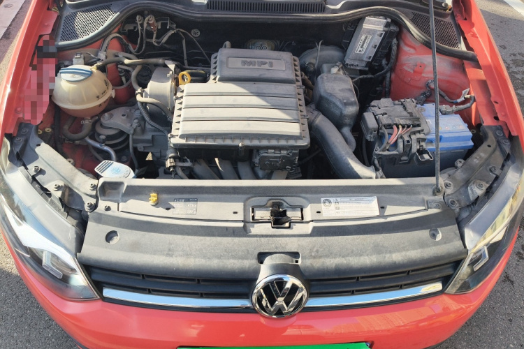 大众 Polo 2014款 1.4L 手动风尚版局部细节24