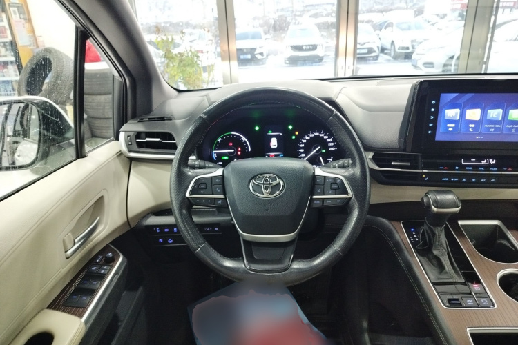 丰田 赛那SIENNA 2021款 2.5L混动 豪华版局部细节13