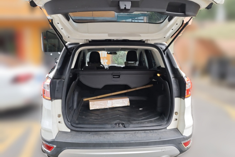 福特 翼虎 2017款 EcoBoost 180 两驱精翼型局部细节23