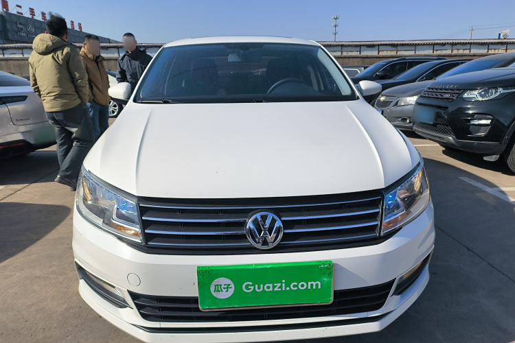 大众 桑塔纳 2016款 1.6L 自动舒适版车身外观2