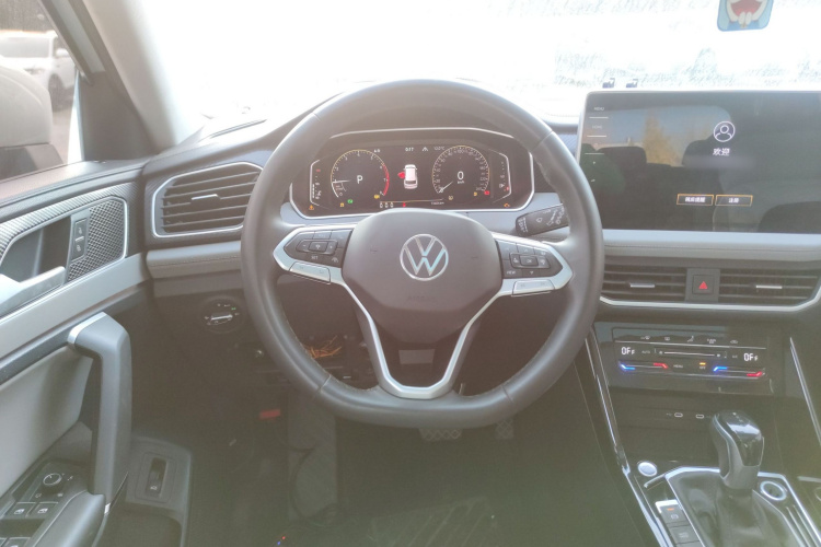 大众 探岳 2023款 300TSI 两驱豪华Plus进阶版中控内饰13