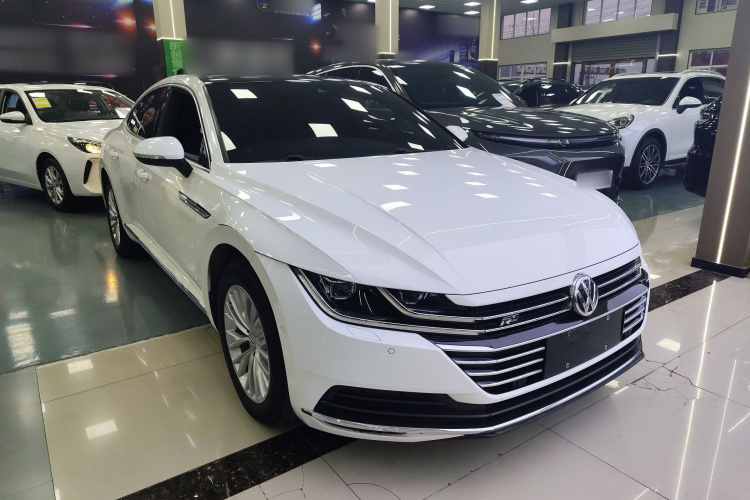 一汽-大众CC 2020款 330TSI 魅颜版 国VI车身外观3