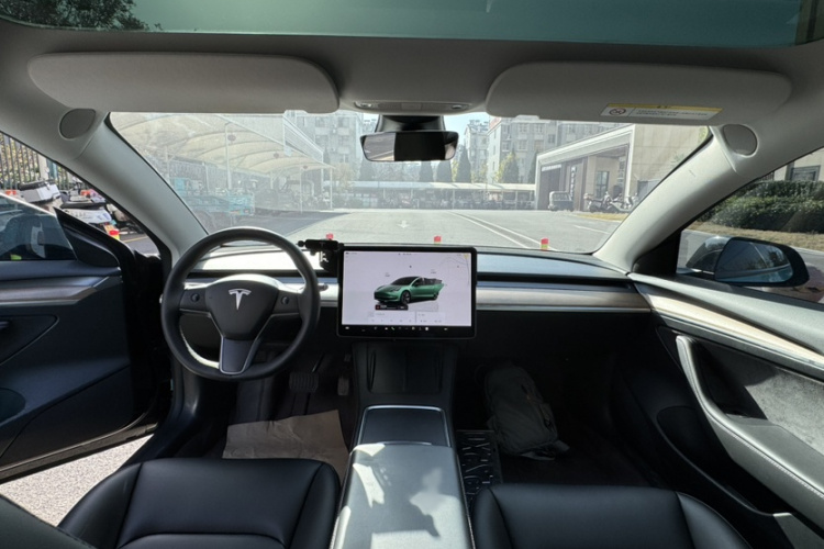 特斯拉 Model 3 2022款 后轮驱动版车身外观6002