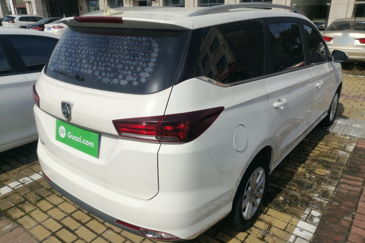 宝骏360 2018款 1.5L 自动精英型 国V车身外观6005