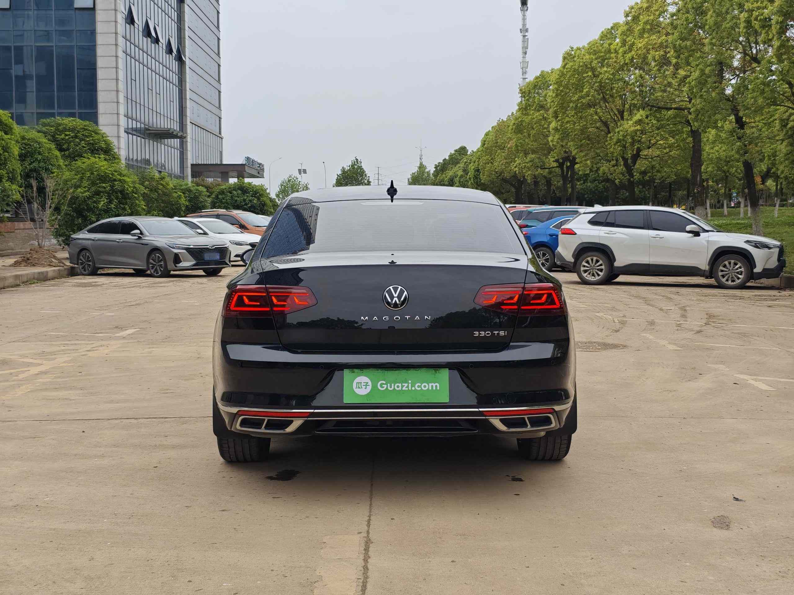 大众 迈腾 2023款 200万辆纪念版 330TSI DSG豪华型(4)
