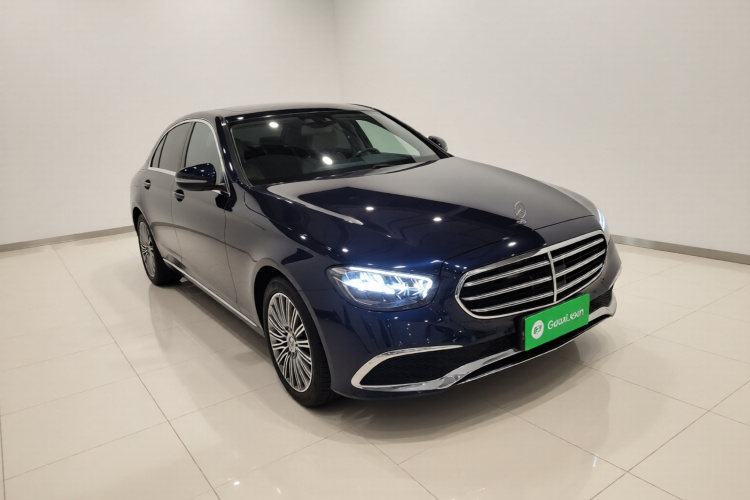 奔驰E级 2022款 改款三 E 300 L 时尚型车身外观3