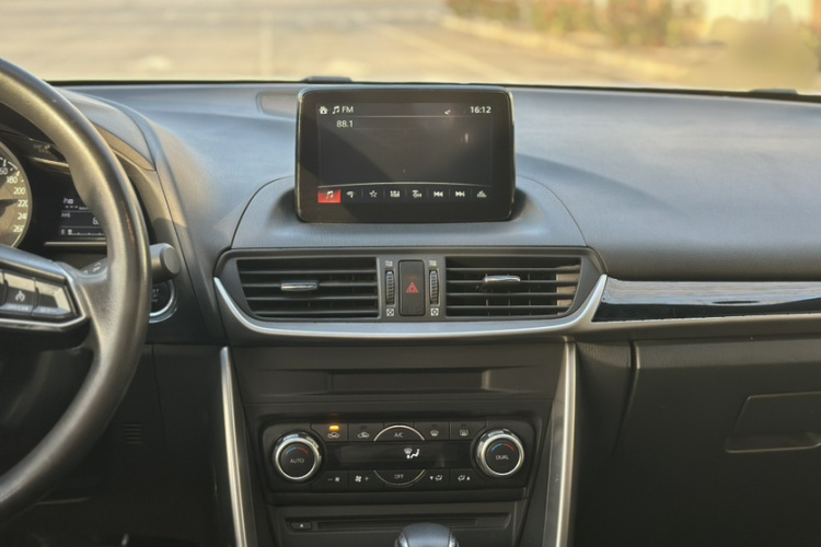 马自达CX-4 2018款 2.0L 自动两驱蓝天探索版 国V局部细节16